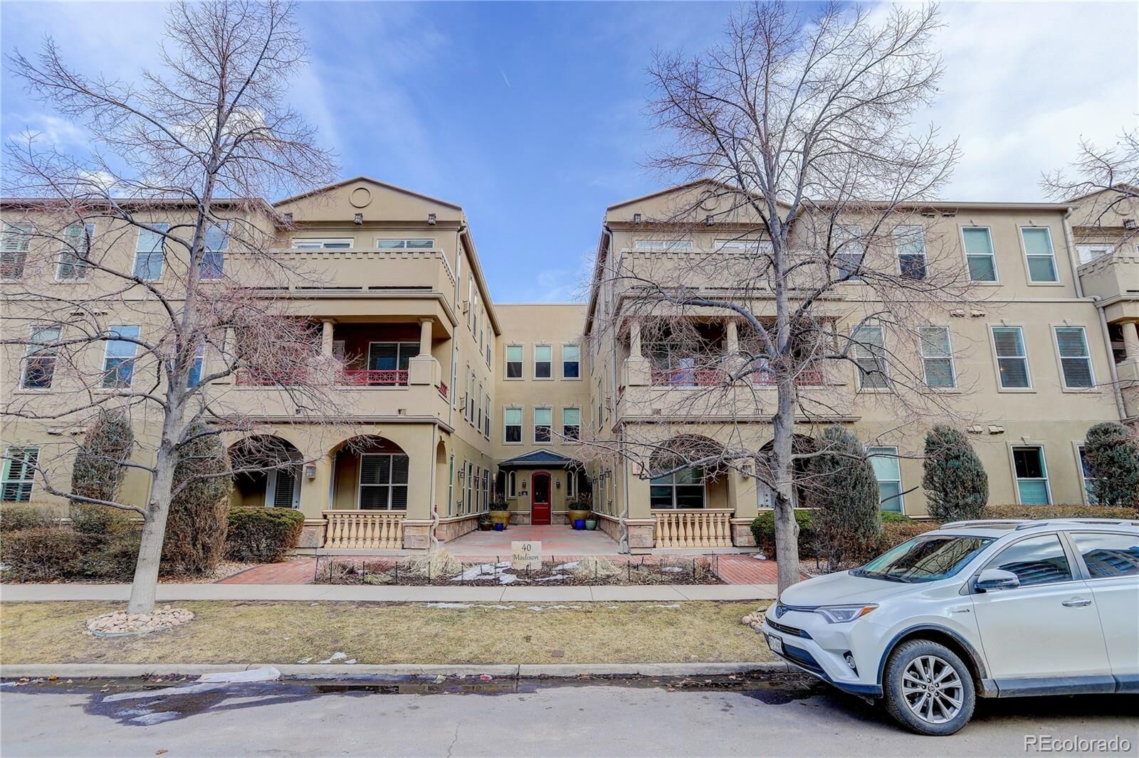 Property Photo:  40 Madison Street 109  CO 80206 