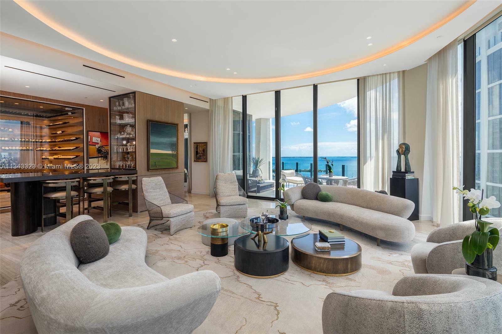 Property Photo: 2821 S Bayshore Dr 20ab FL 33133