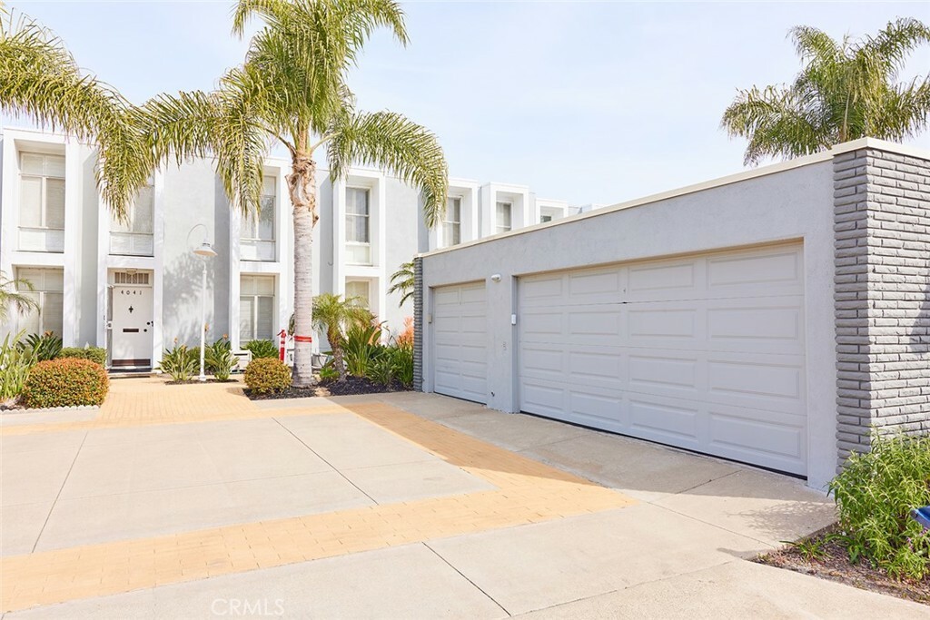 Property Photo: 4049 Aladdin Drive CA 92649