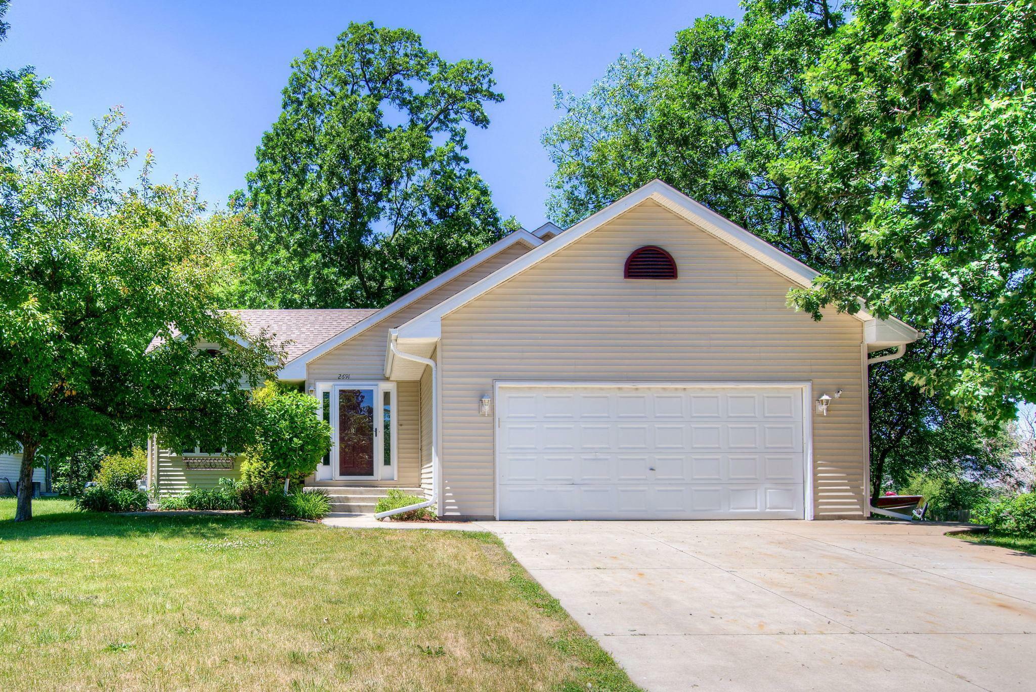 Property Photo:  2691 Oak Ridge Drive  MN 55362 