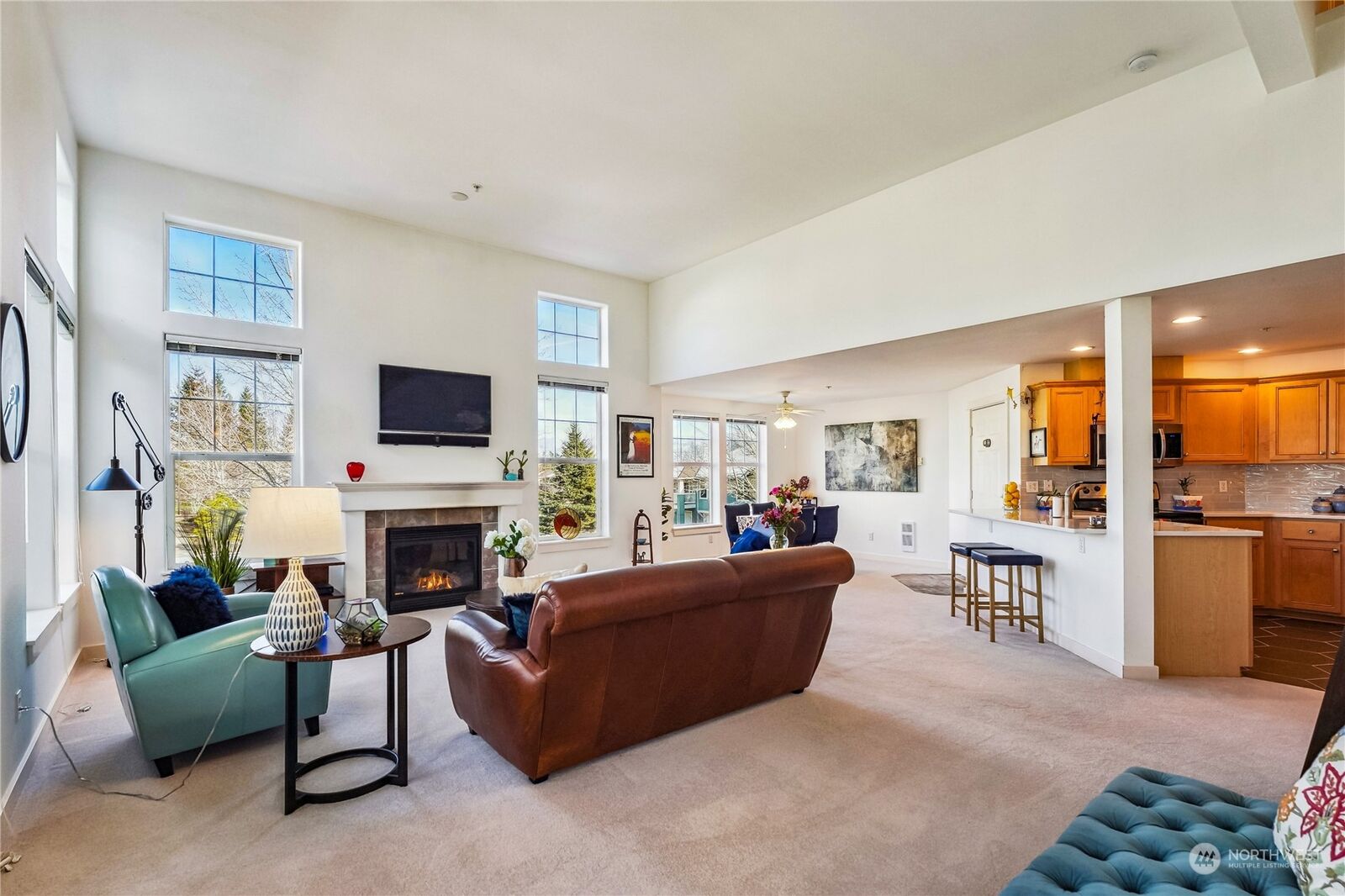 Property Photo:  7711 Fairway Avenue SE 201  WA 98065 