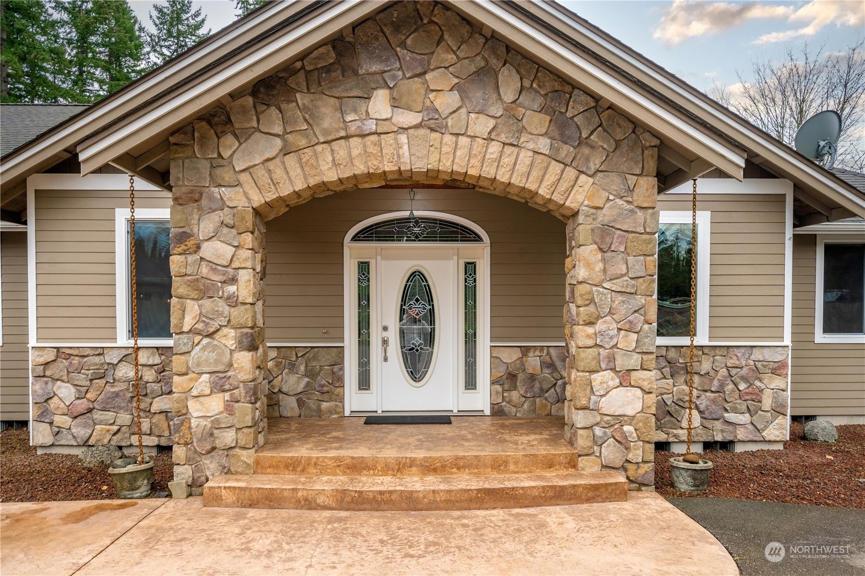 Property Photo: 5916 136th Street E WA 98373