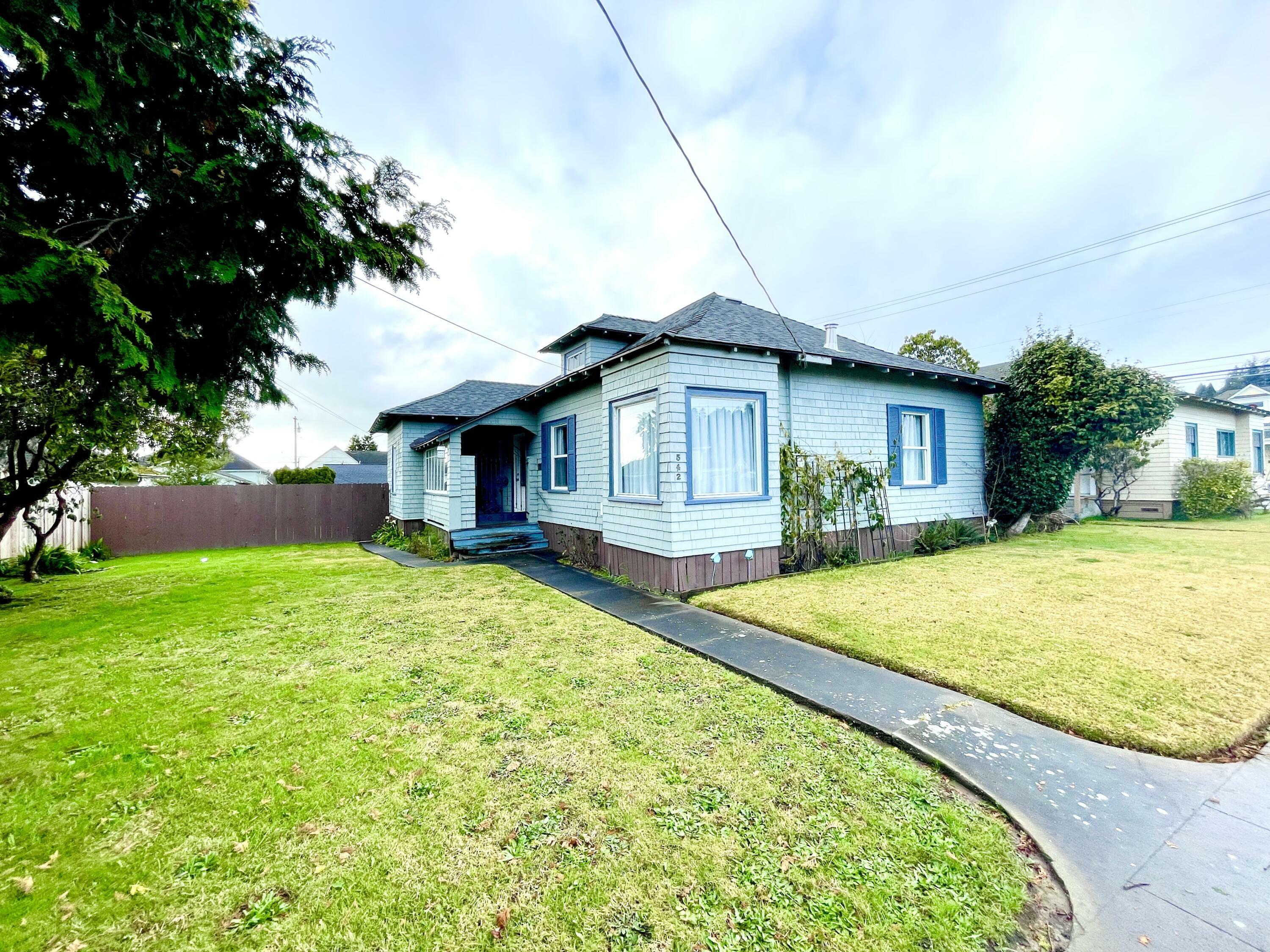 Property Photo: 542 14th Street CA 95540