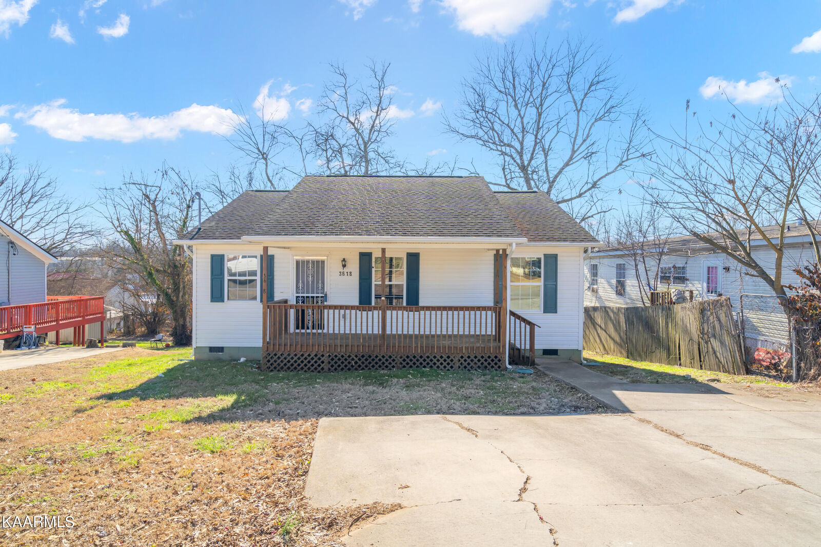 Property Photo: 3618 Dance Ave TN 37919