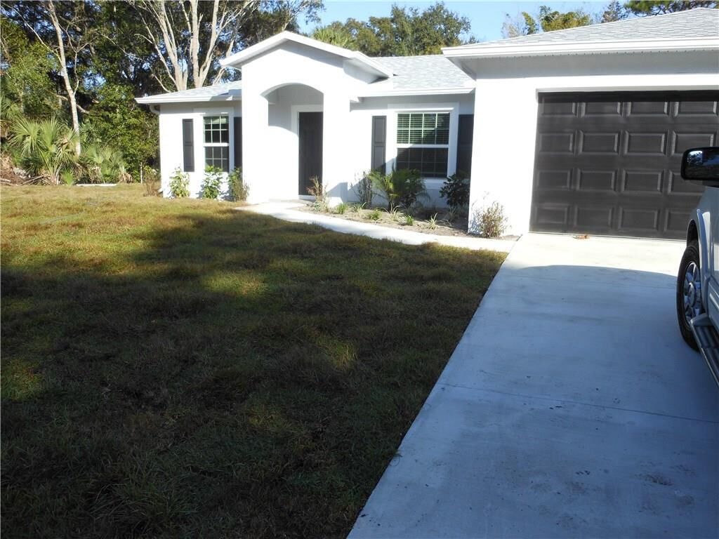 Property Photo: 1966 25th Street SW FL 32962