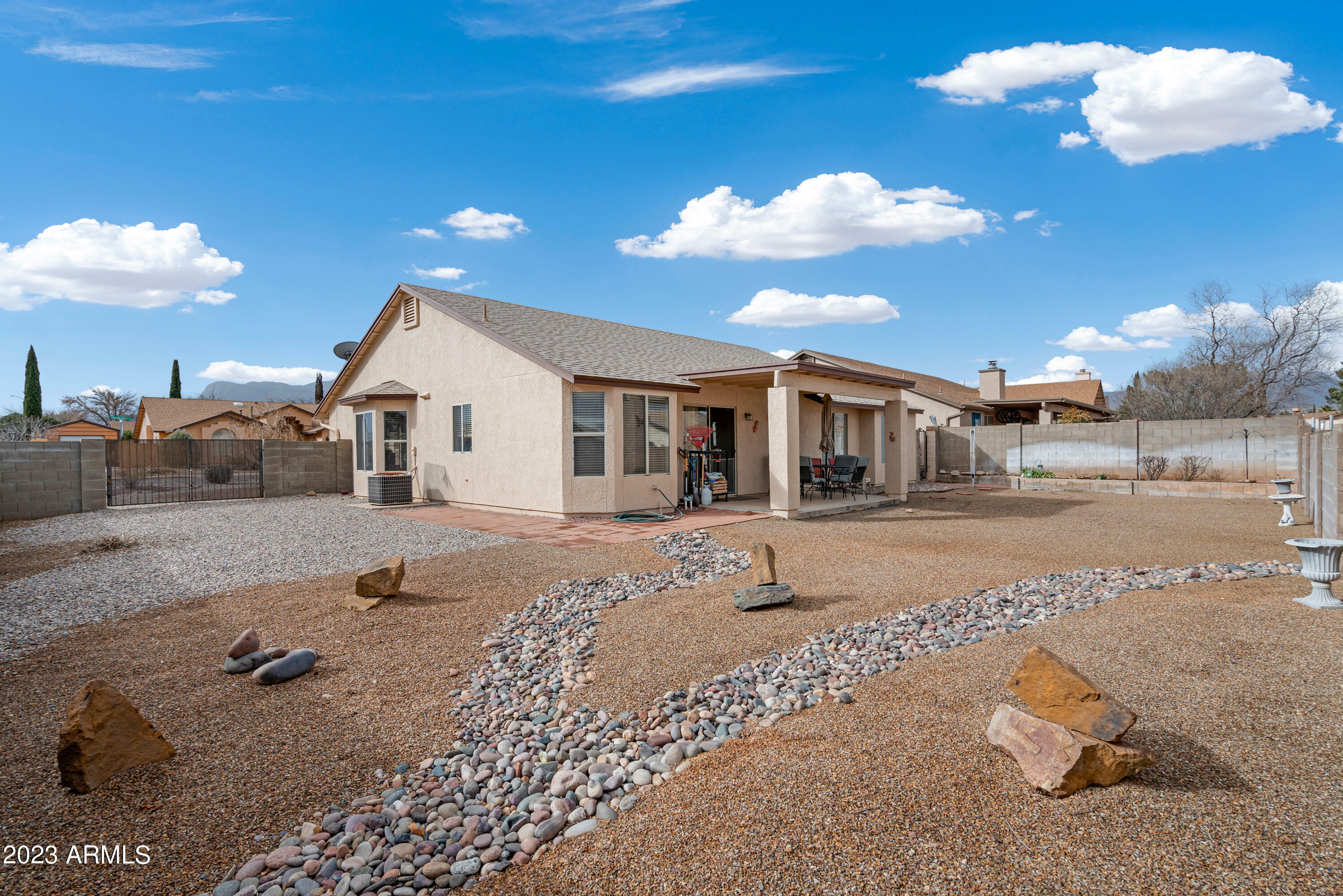 Property Photo:  3191 Thunderbird Drive  AZ 85650 