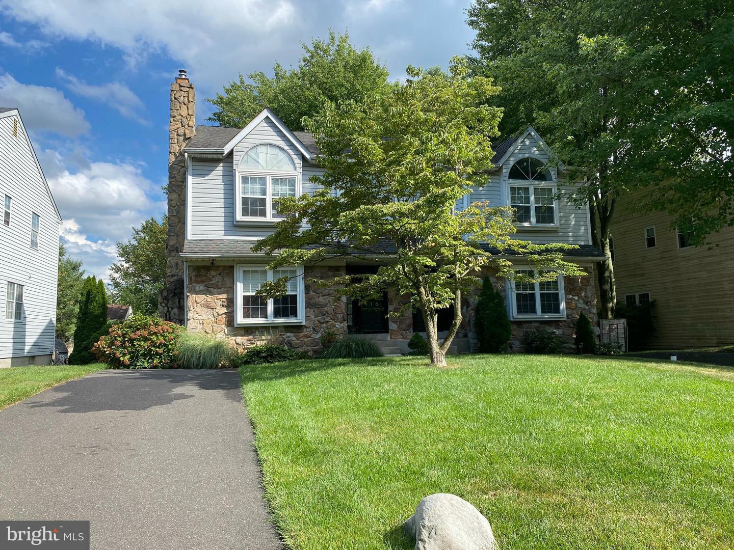 Property Photo:  110 Sandy Ridge Drive  PA 18901 