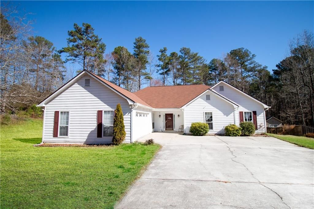 Property Photo:  9616 Margaret Lane  GA 30238 