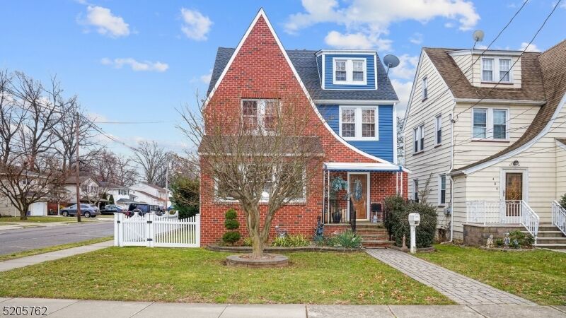 Property Photo:  493 Crawford Ter  NJ 07083 