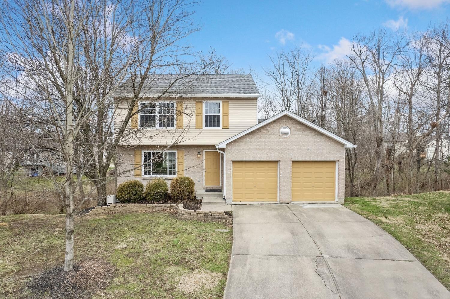 Property Photo: 8 Pintail Ct OH 45102