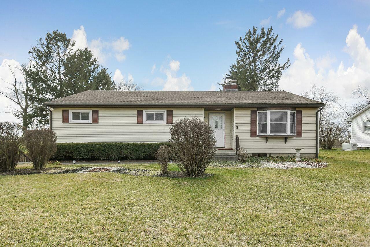 Property Photo: 132 Overdrive Road OH 43056