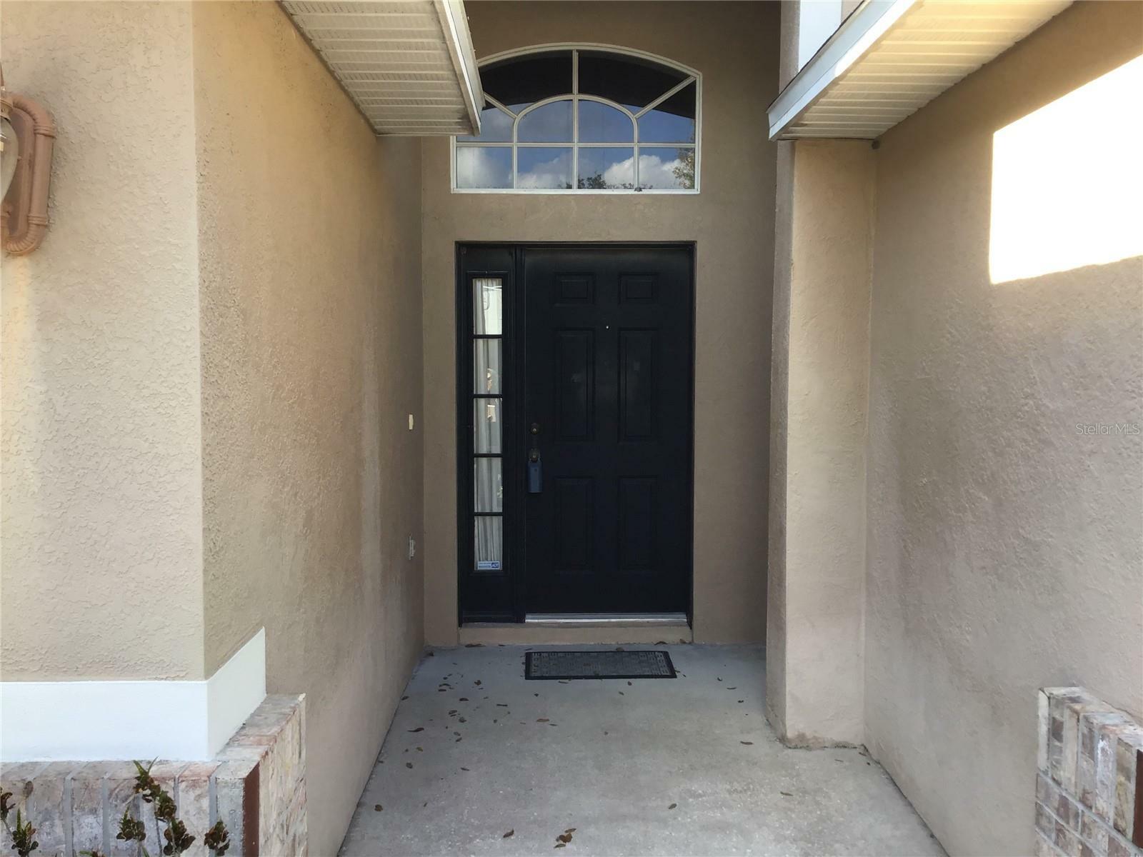 Property Photo:  2604 Clareside Drive  FL 33596 