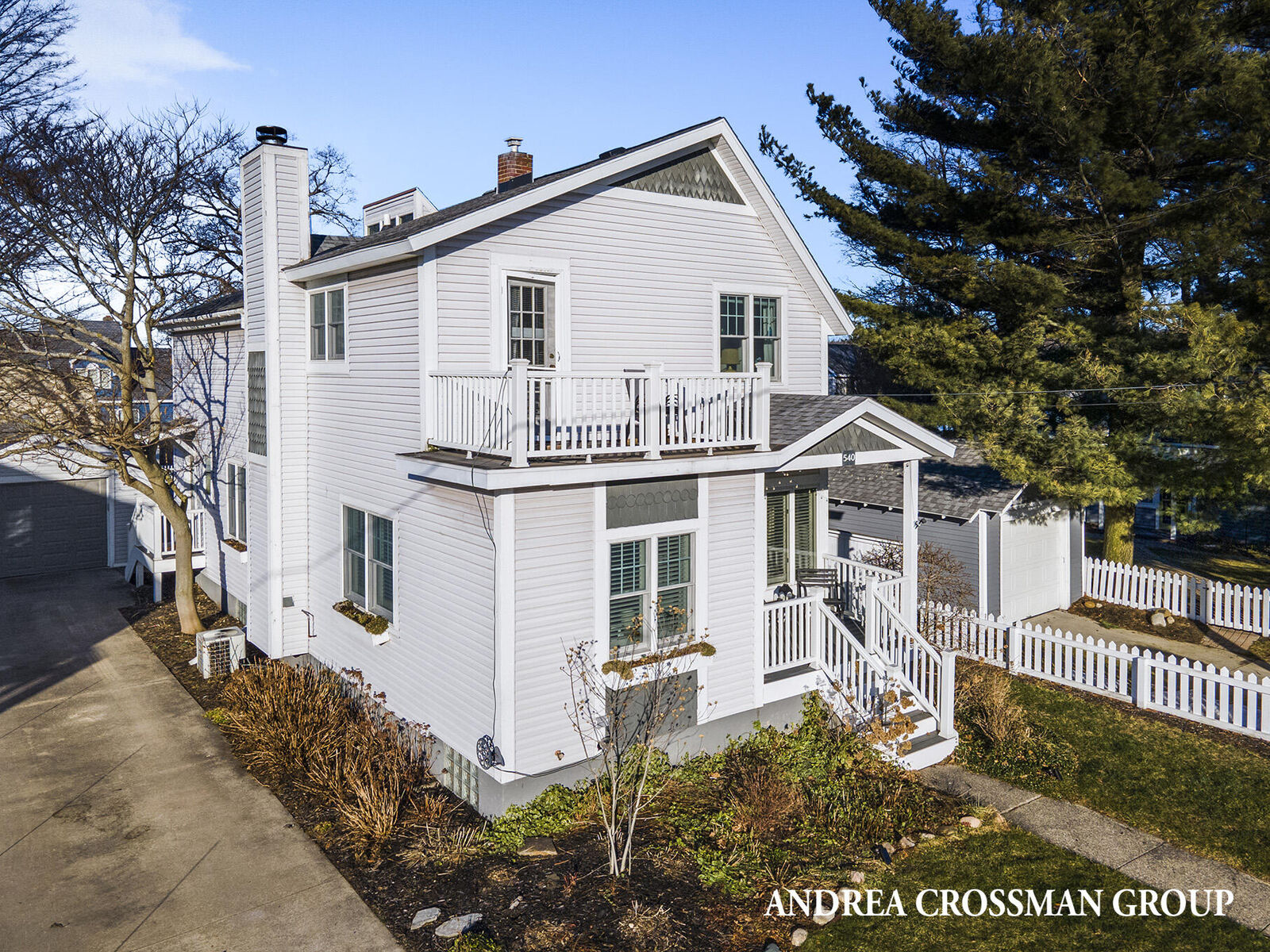 Property Photo:  540 Lake Drive  MI 49423 