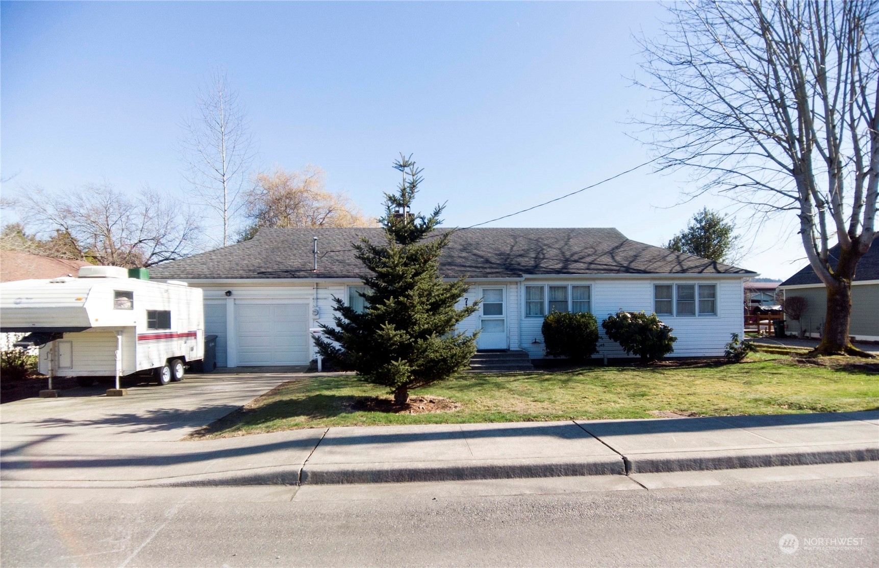 Property Photo: 715 Valley Avenue WA 98390