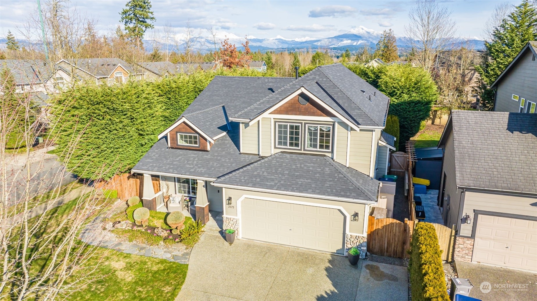 Property Photo:  3575 111th Drive NE  WA 98258 