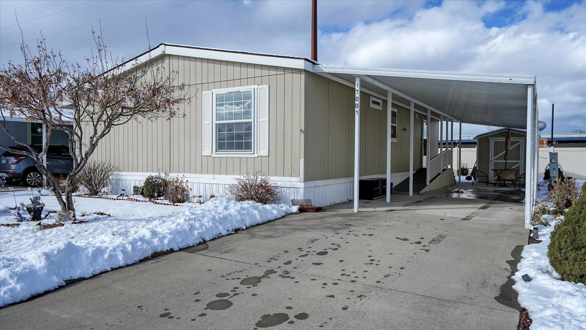 17001 E Meadowbrook Ln #6  Spokane Valley WA 99016 photo