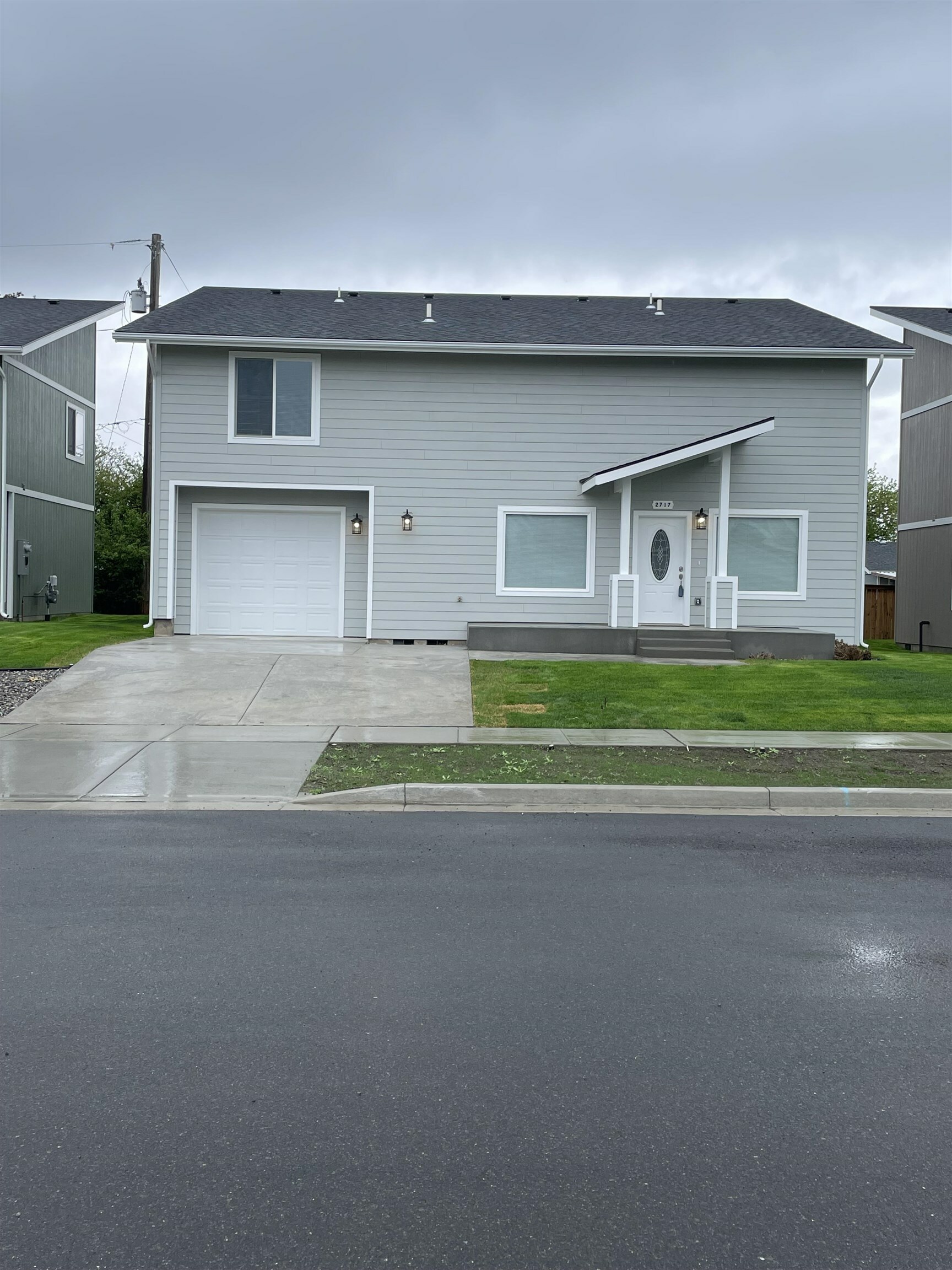 Property Photo: 2717 N Miami Ct WA 99217