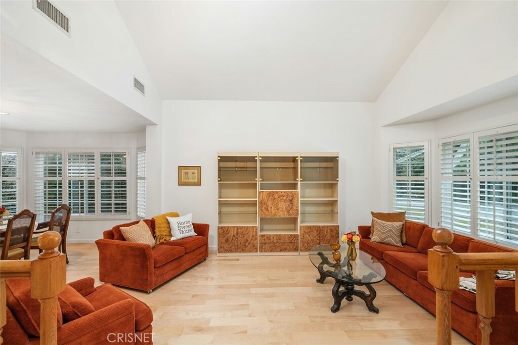 Property Photo:  5903 Julian Lane  CA 91356 