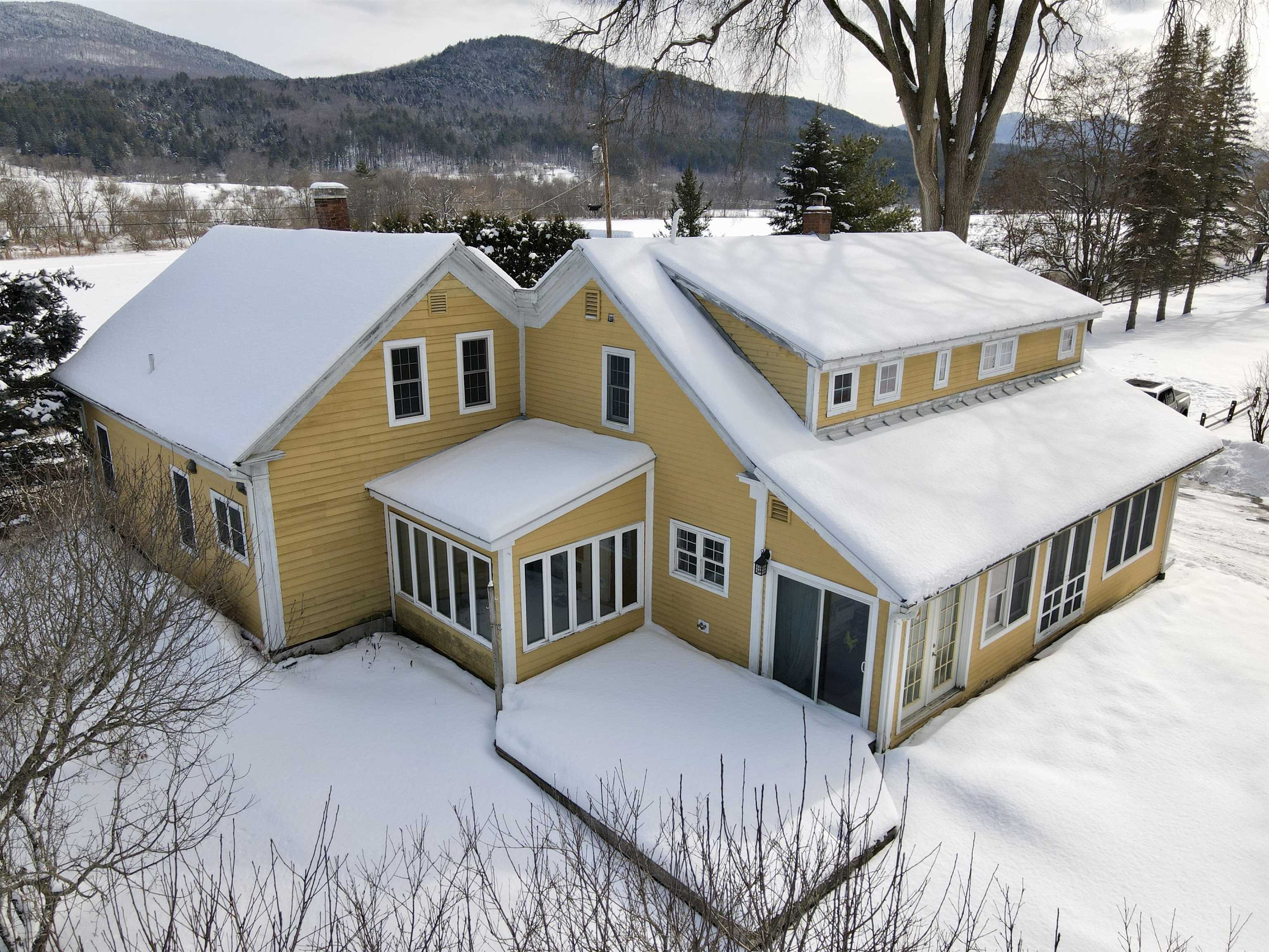 Property Photo: 626 Main Street VT 05673