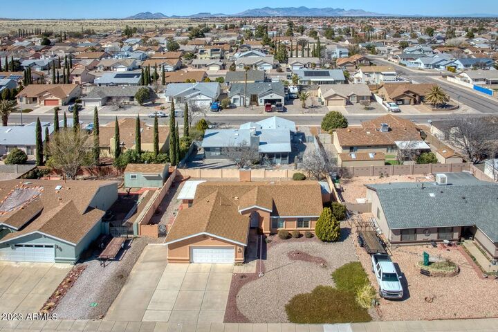 Property Photo: 2879 Mountain Ridge Drive AZ 85650