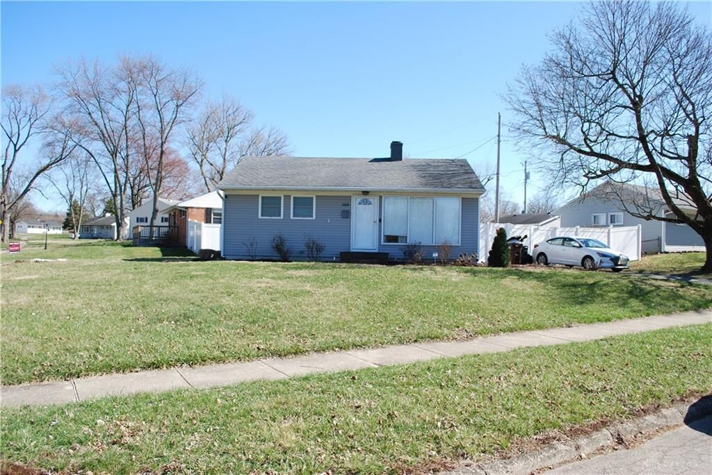 Property Photo: 2600 Ghent Avenue OH 45420