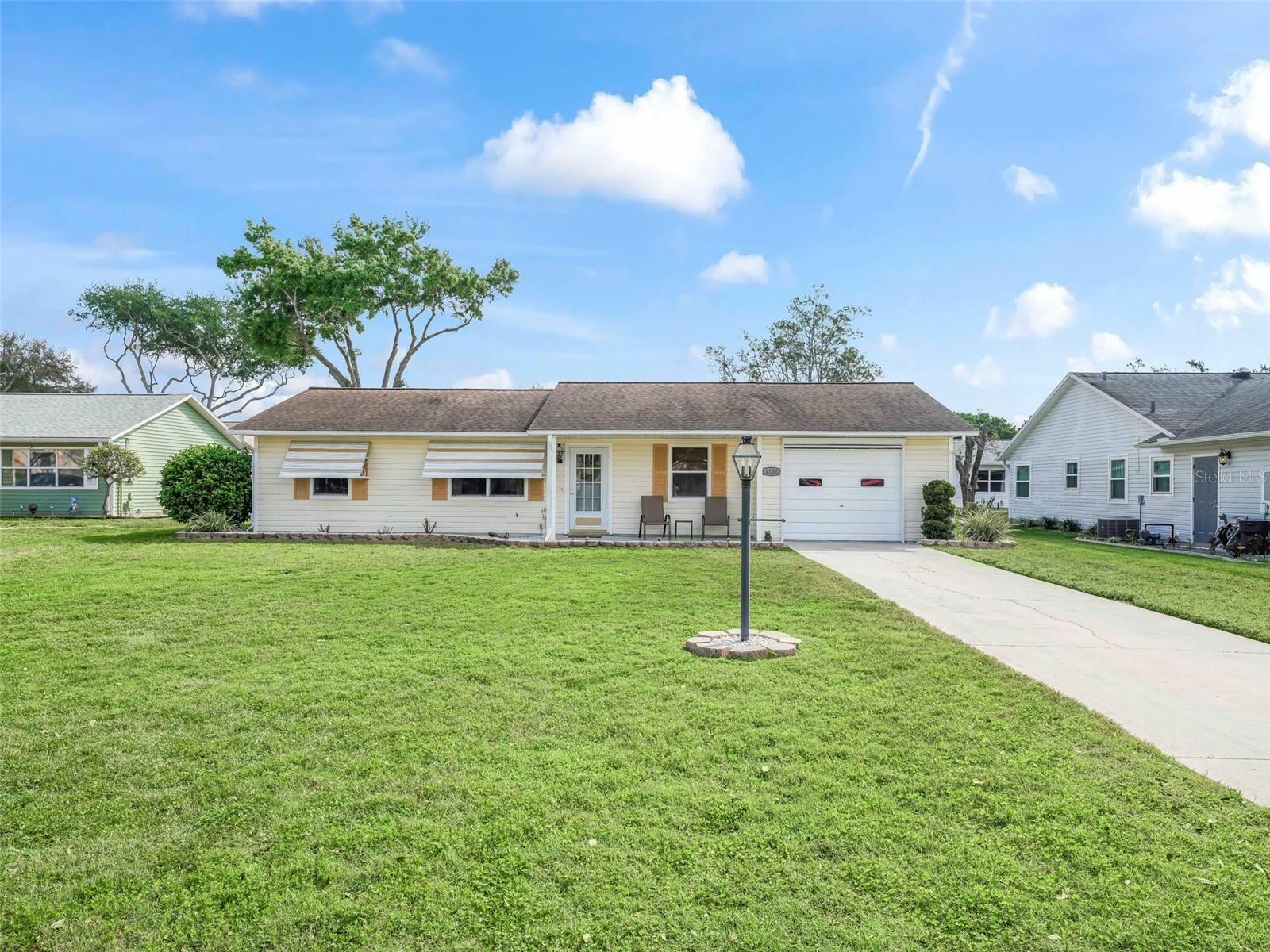 Property Photo:  1107 Ben Hope Drive  FL 34788 