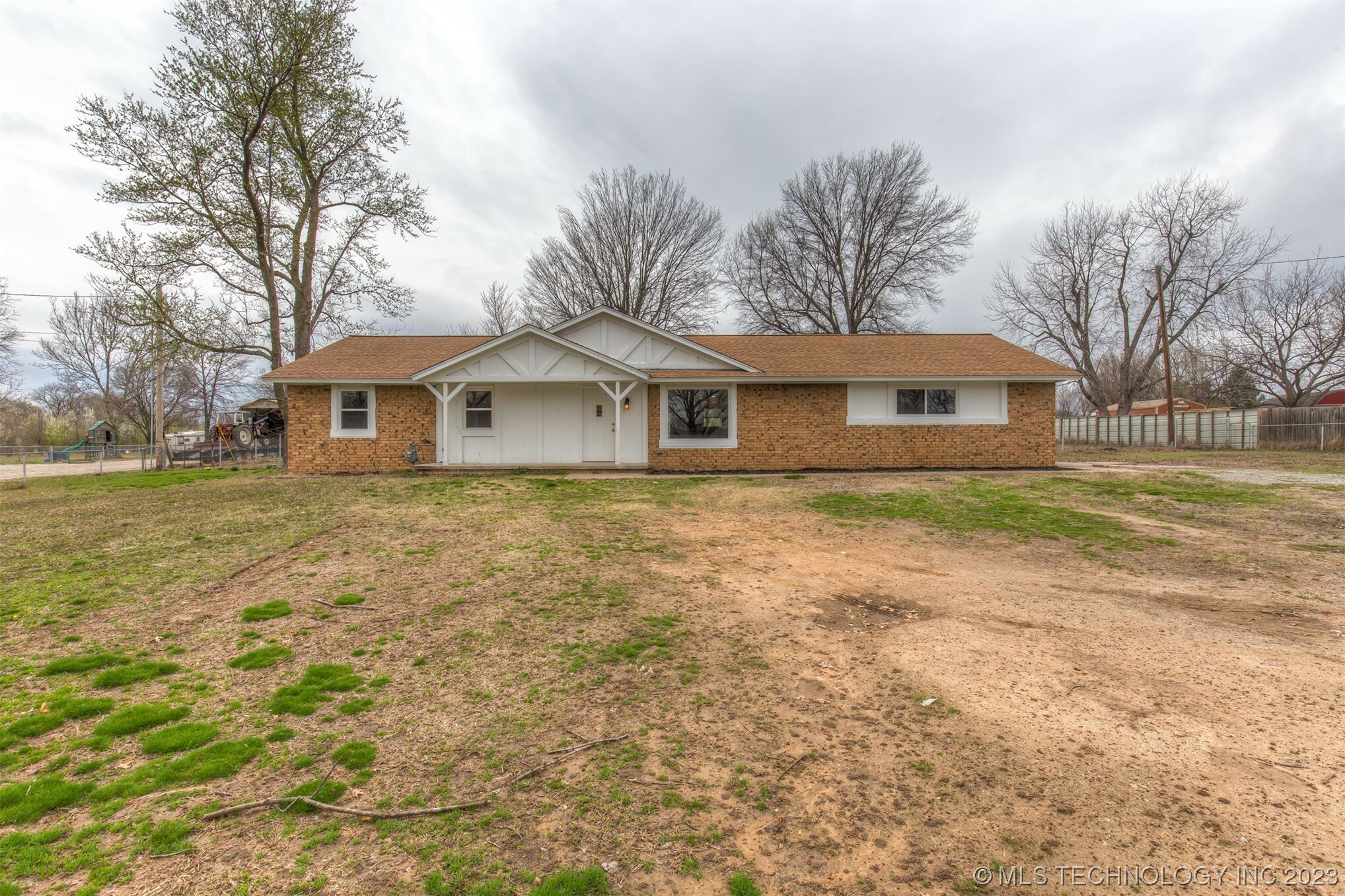 Property Photo:  25794 S Ridgeview Road  OK 74019 