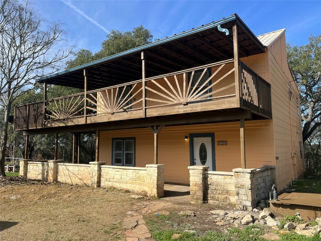 Property Photo:  230 Six Pines Road  TX 78666 