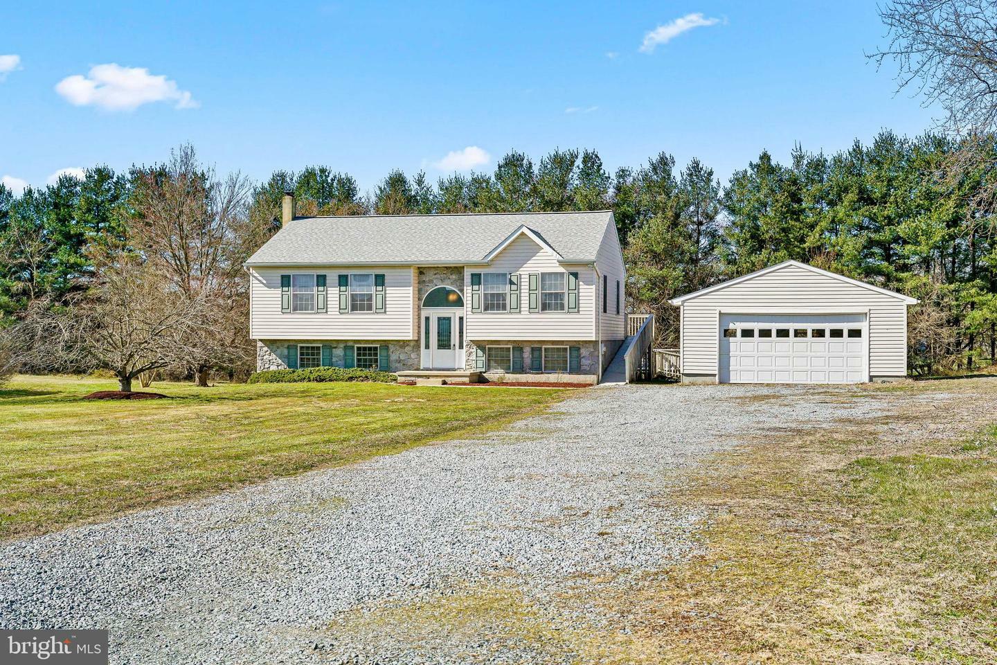 Property Photo:  127 Roberts Way  MD 21901 