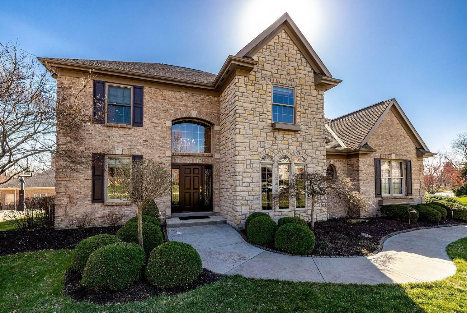 Property Photo: 1200 Greenery Ln OH 45233