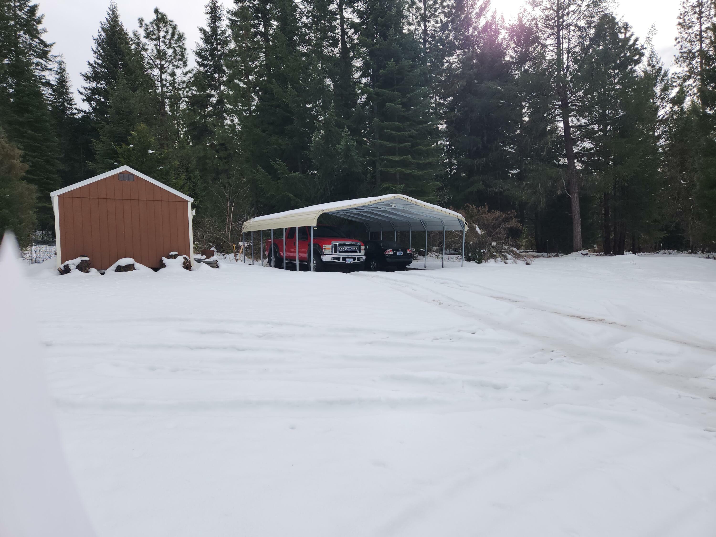 Property Photo: Redwood Avenue OR 97522