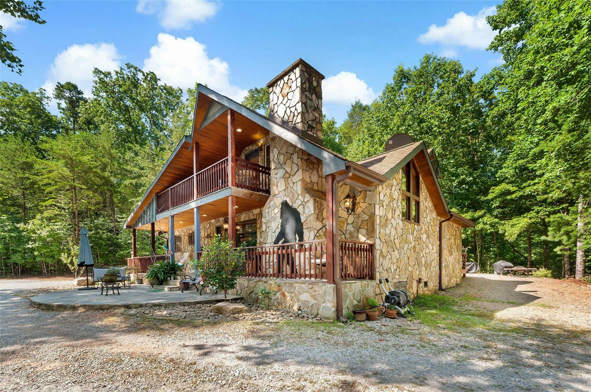 Property Photo:  187 Forest Country Drive  NC 28752 