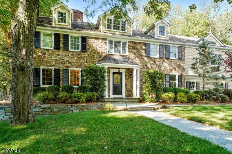 Property Photo:  10 Wickham Way  NJ 07928 