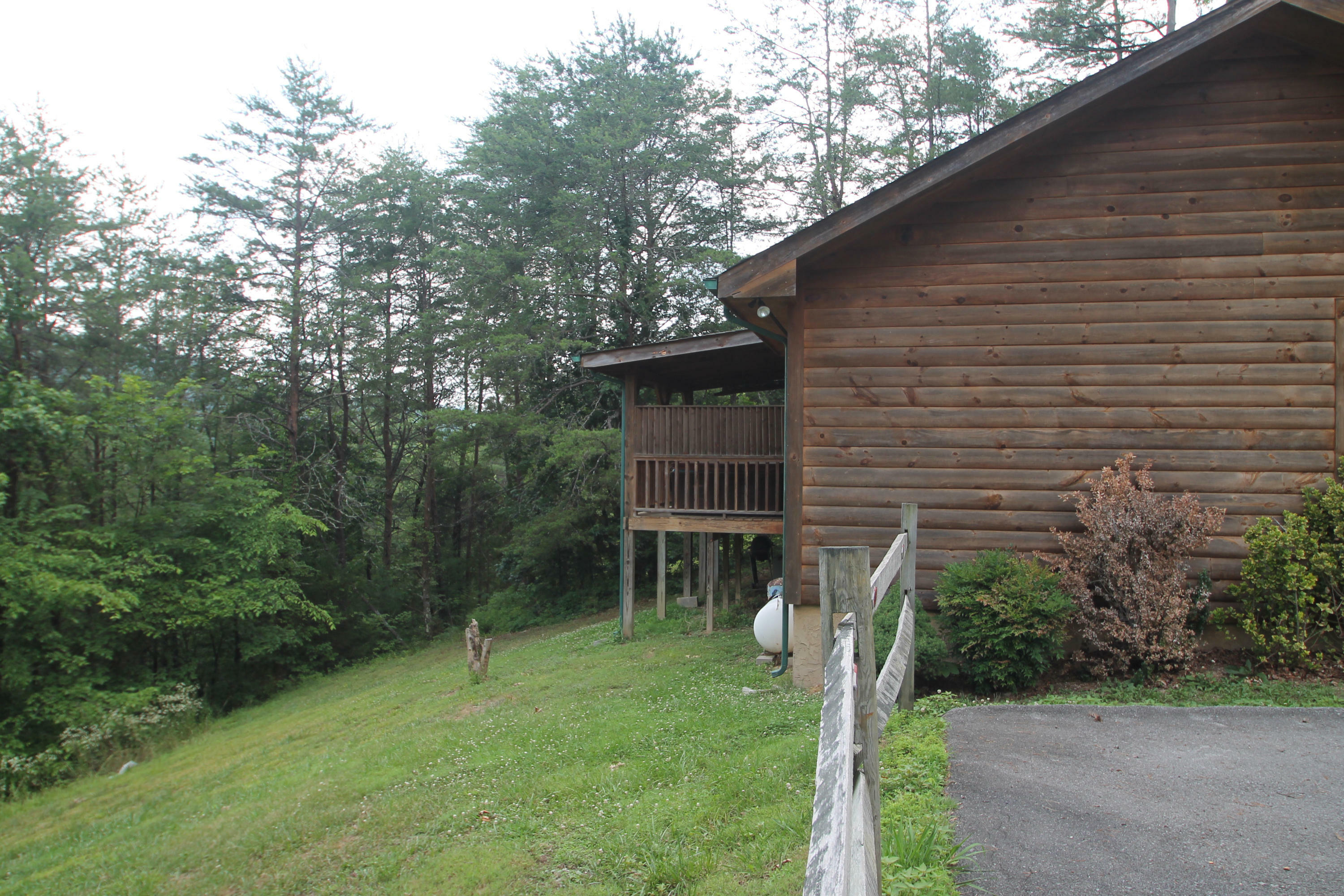 Property Photo:  2917 Barnes Drive  TN 37862 