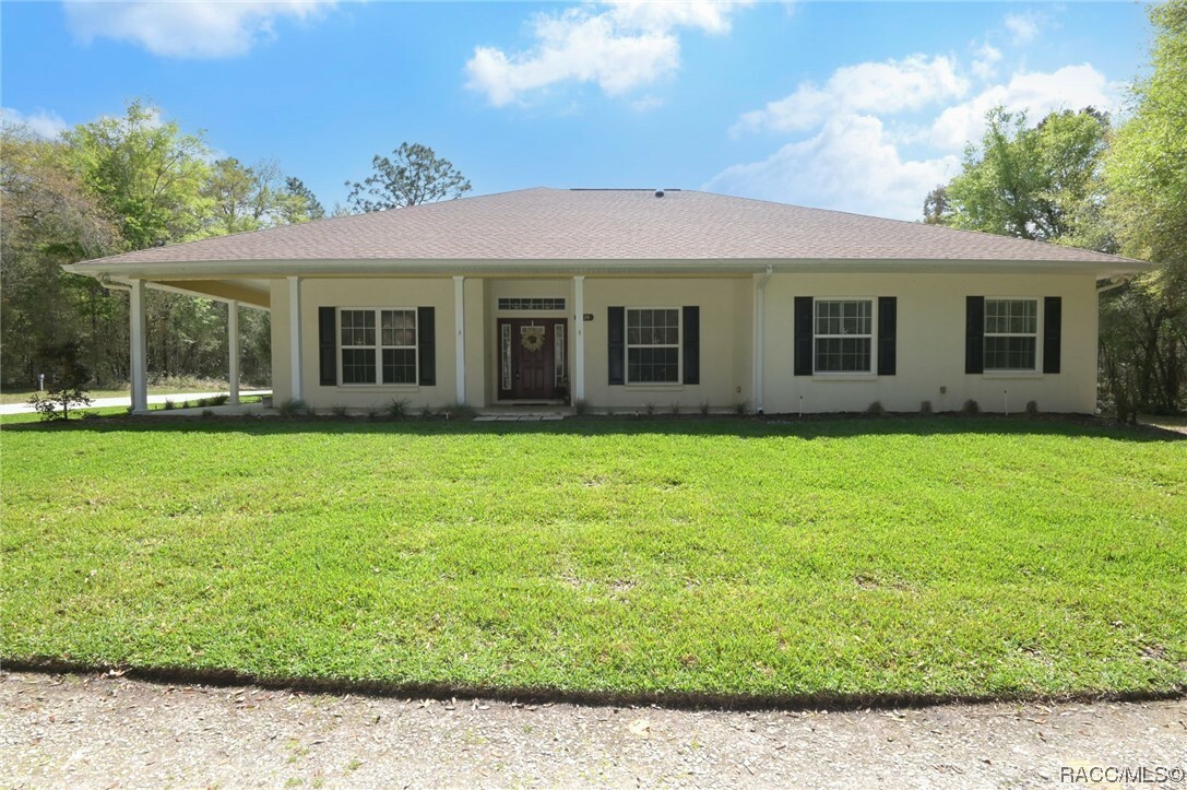 Property Photo:  1724 W Norway Lane  FL 34461 