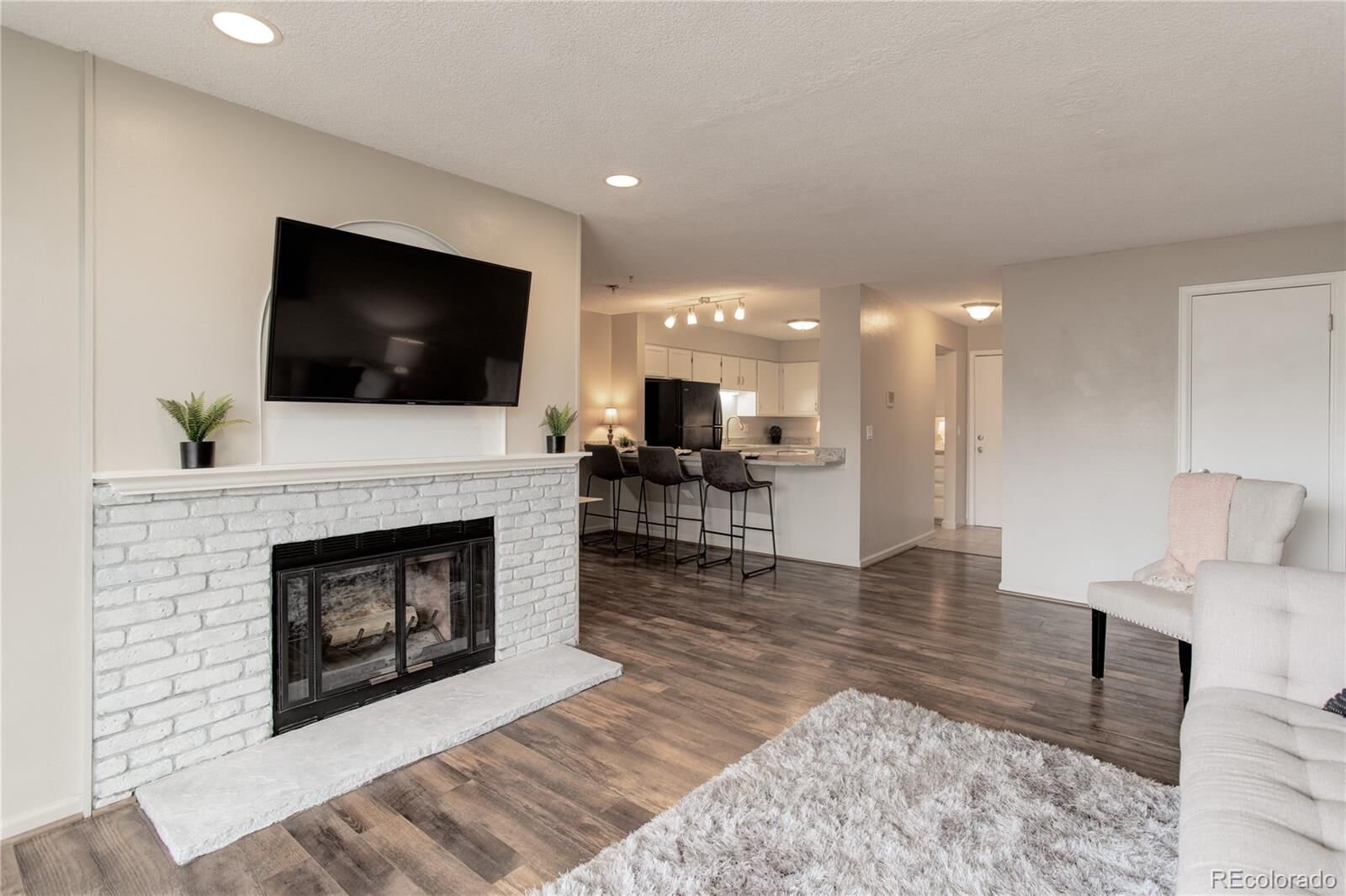 Property Photo: 13950 E Oxford Place B212 CO 80014