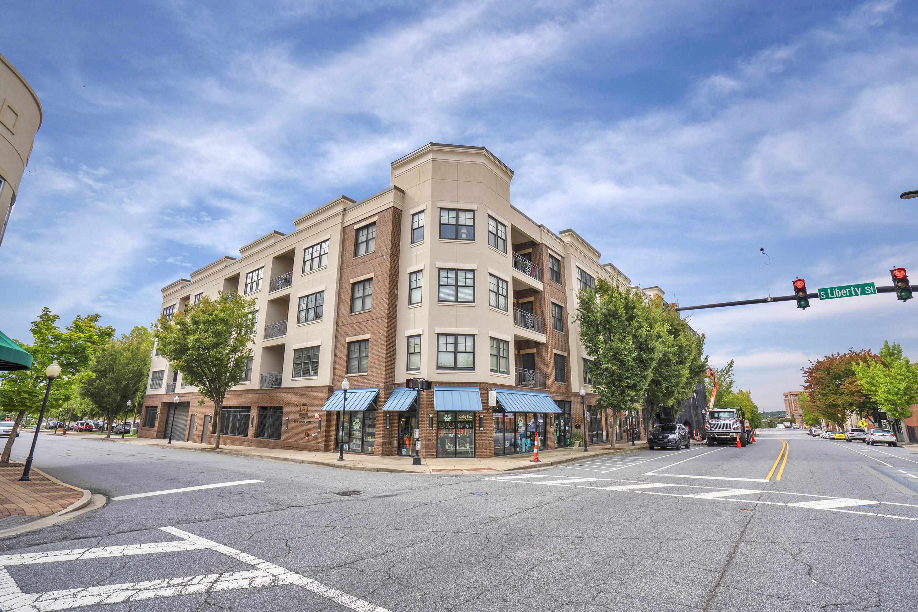 Property Photo: 155 E Broad Street SC 29306