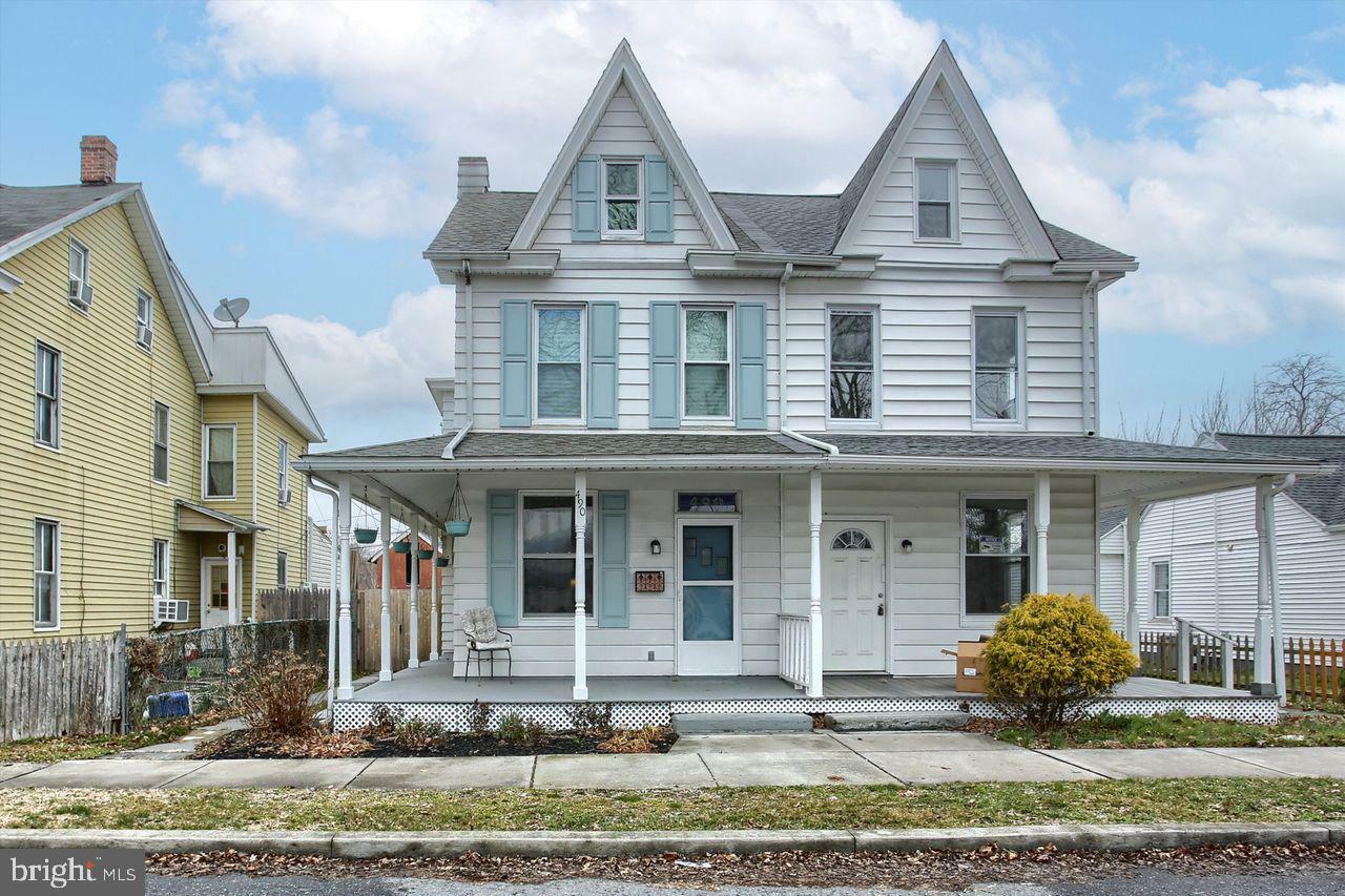 Property Photo:  490 Elizabeth Street  PA 17034 