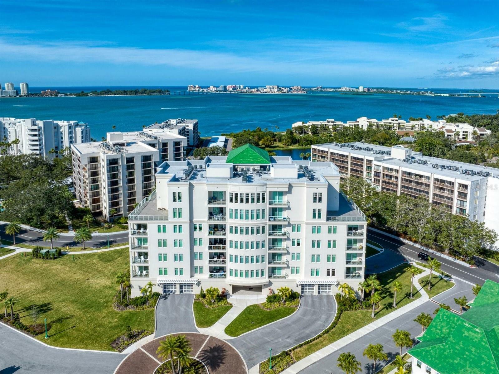 Property Photo: 8 Palm Terrace 705 FL 33756
