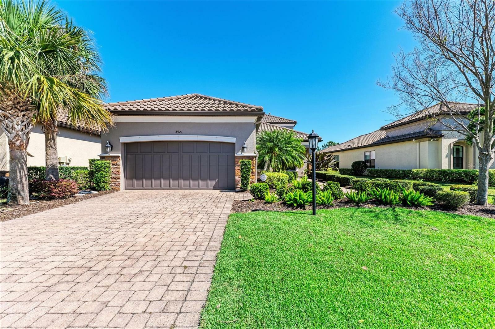 Property Photo:  4921 Napoli Run  FL 34211 