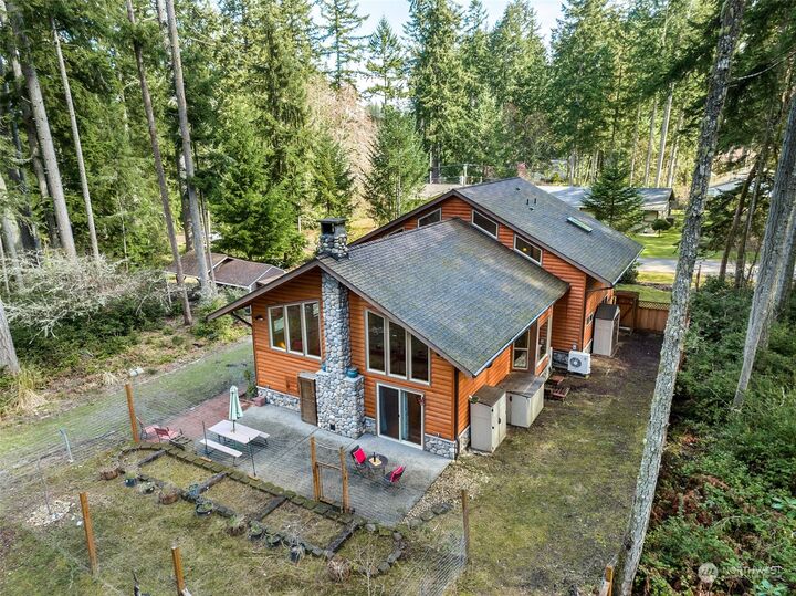 Property Photo:  10206 Lake Florence Place  WA 98303 