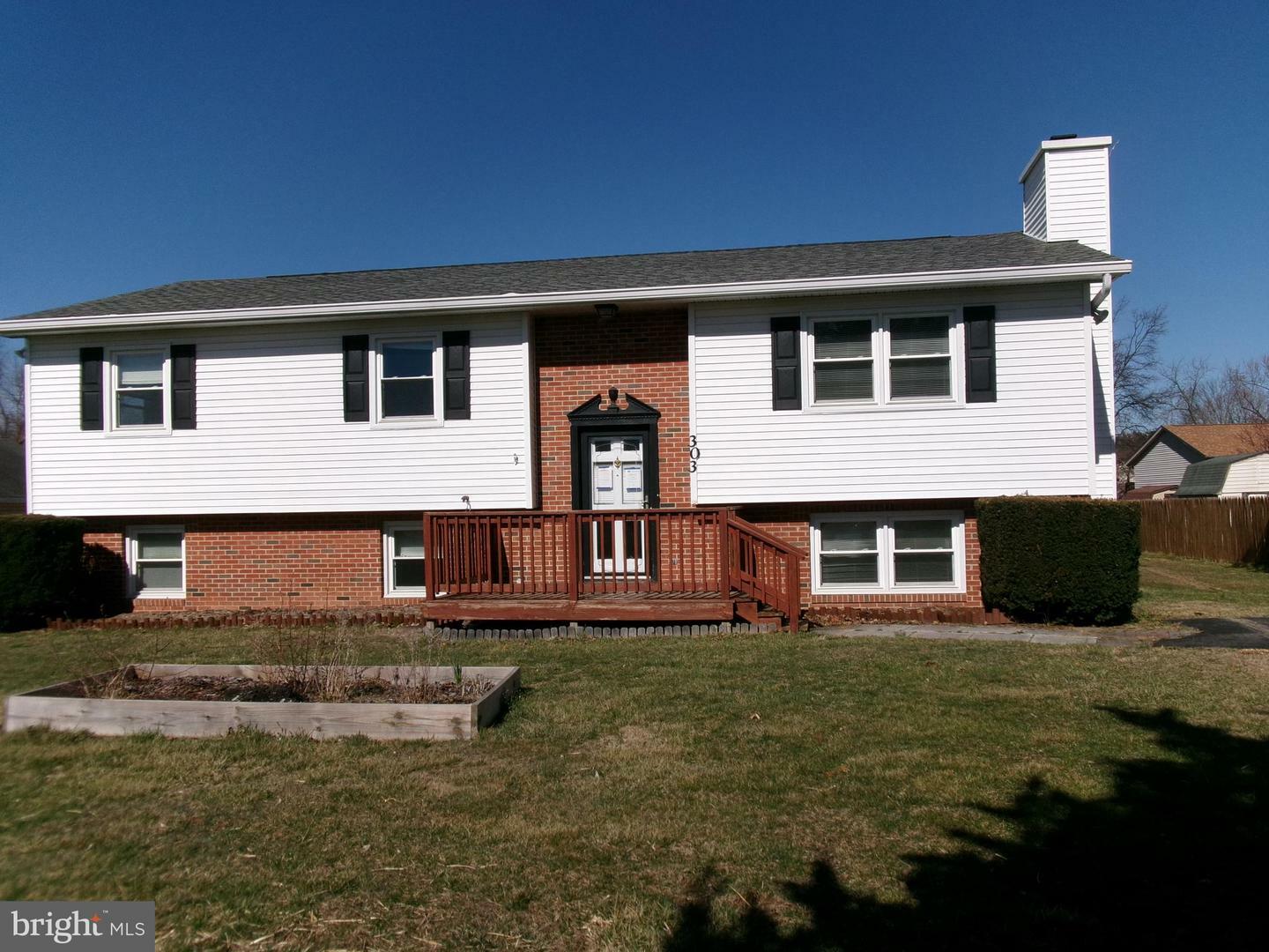 Property Photo:  303 Fredericktowne Drive  VA 22655 