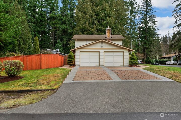 Property Photo: 13907 2nd Drive SE WA 98208