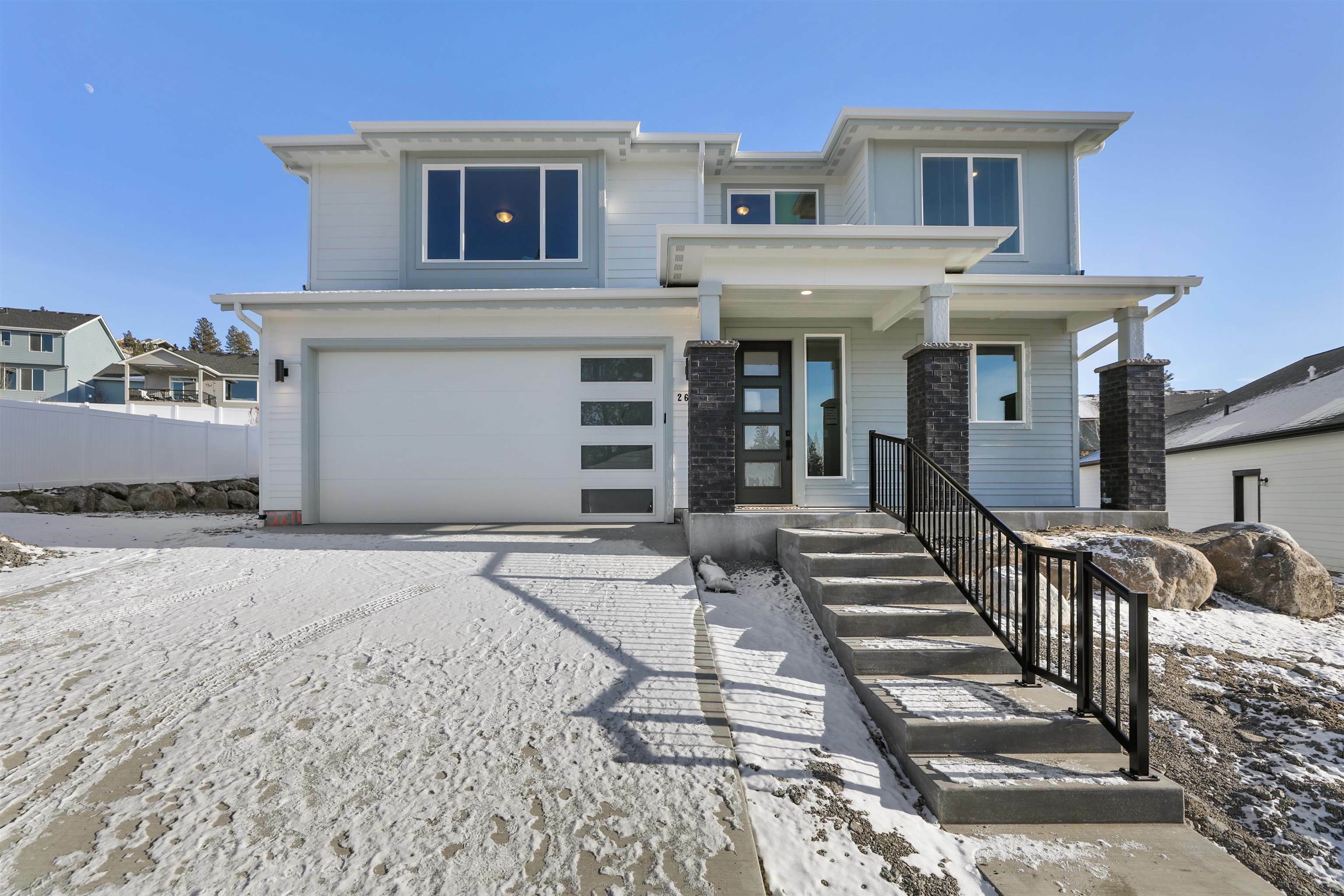 Property Photo: 2615 S Vera Crest Dr WA 99037