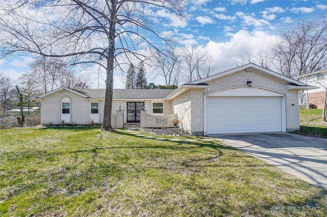 Property Photo: 2096 Mohave Drive OH 45431