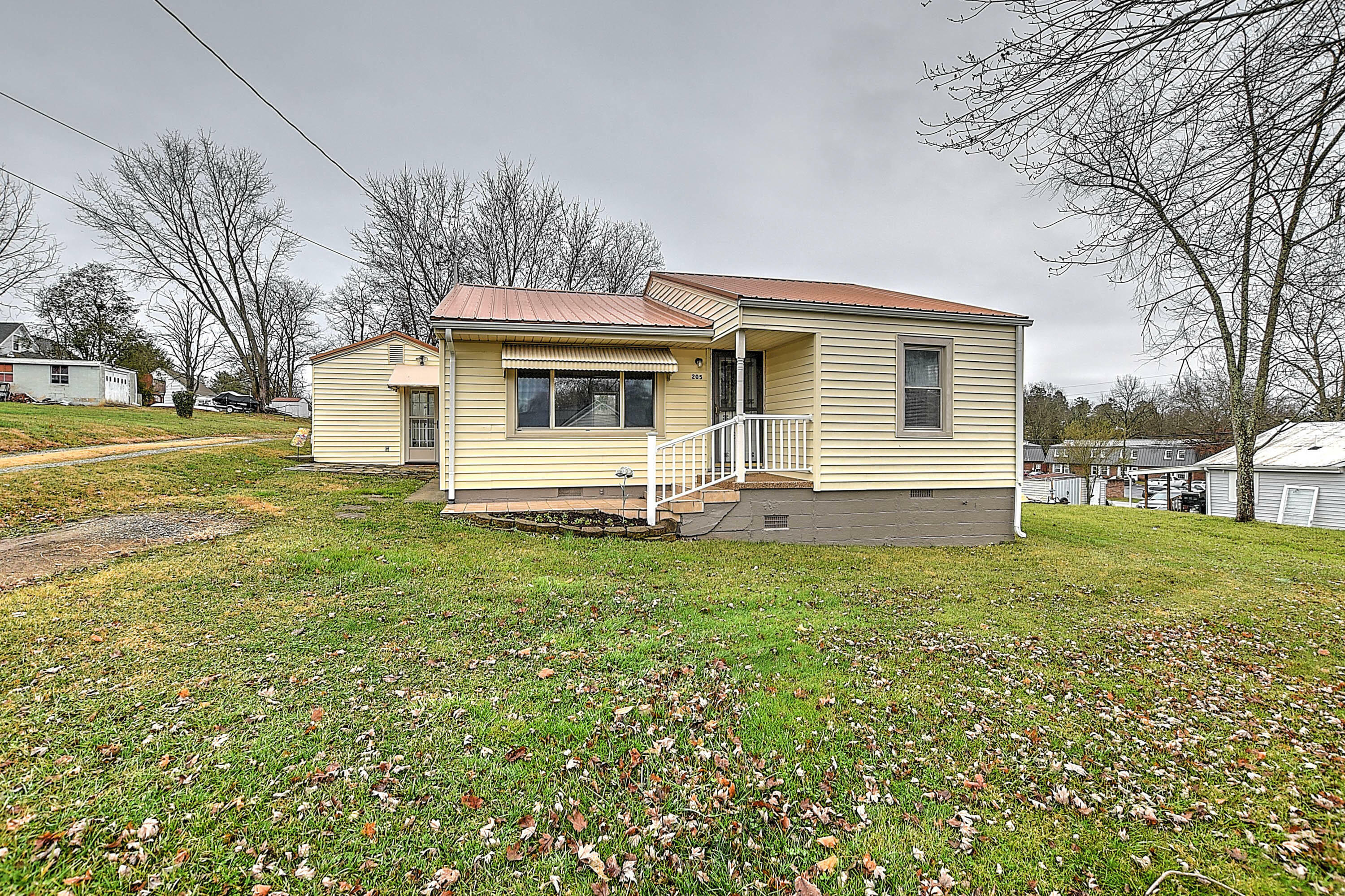 205 Myrtle Street  Greeneville TN 37743 photo