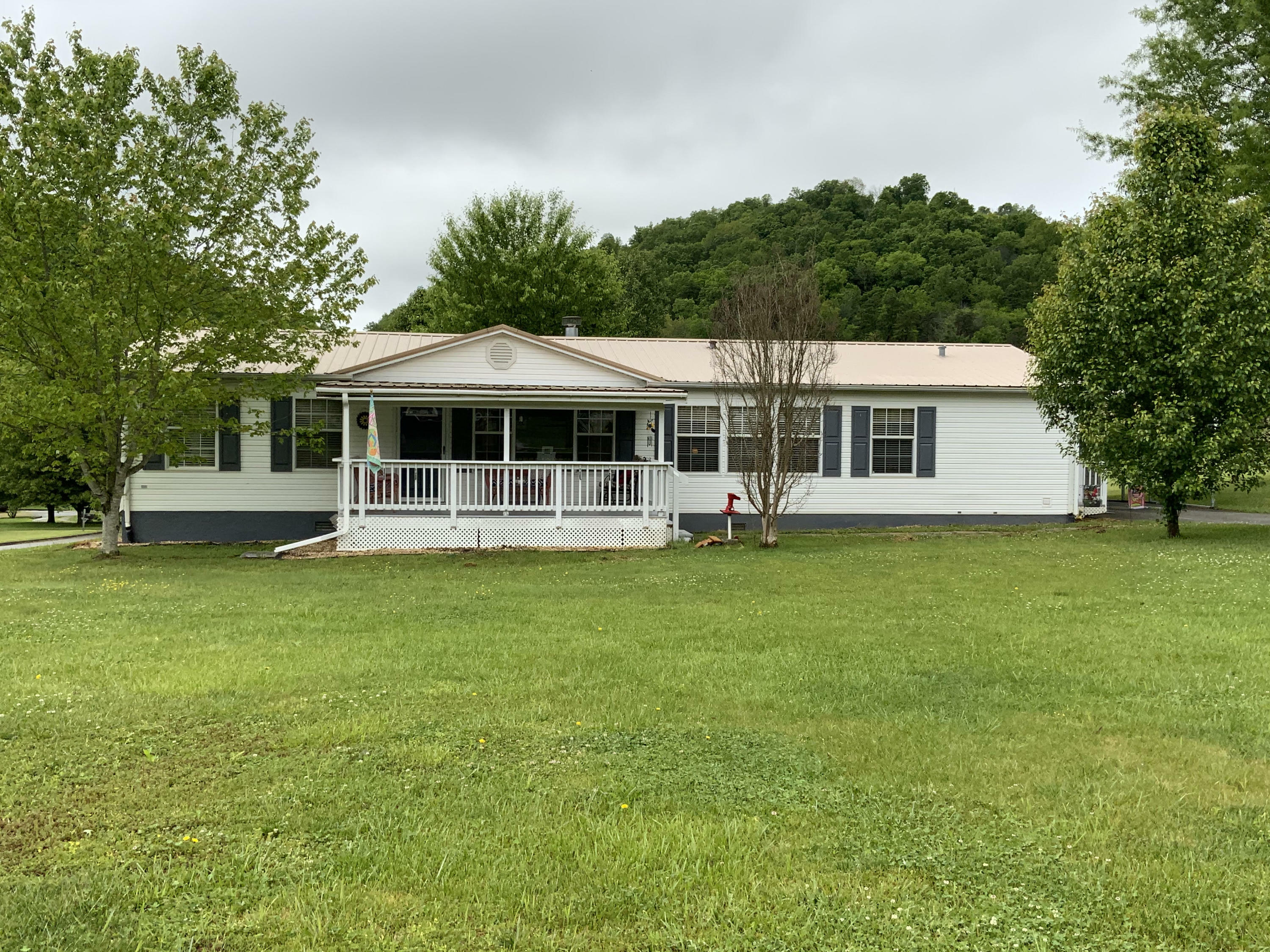 Property Photo:  230 Roaming Dr Drive  TN 37641 