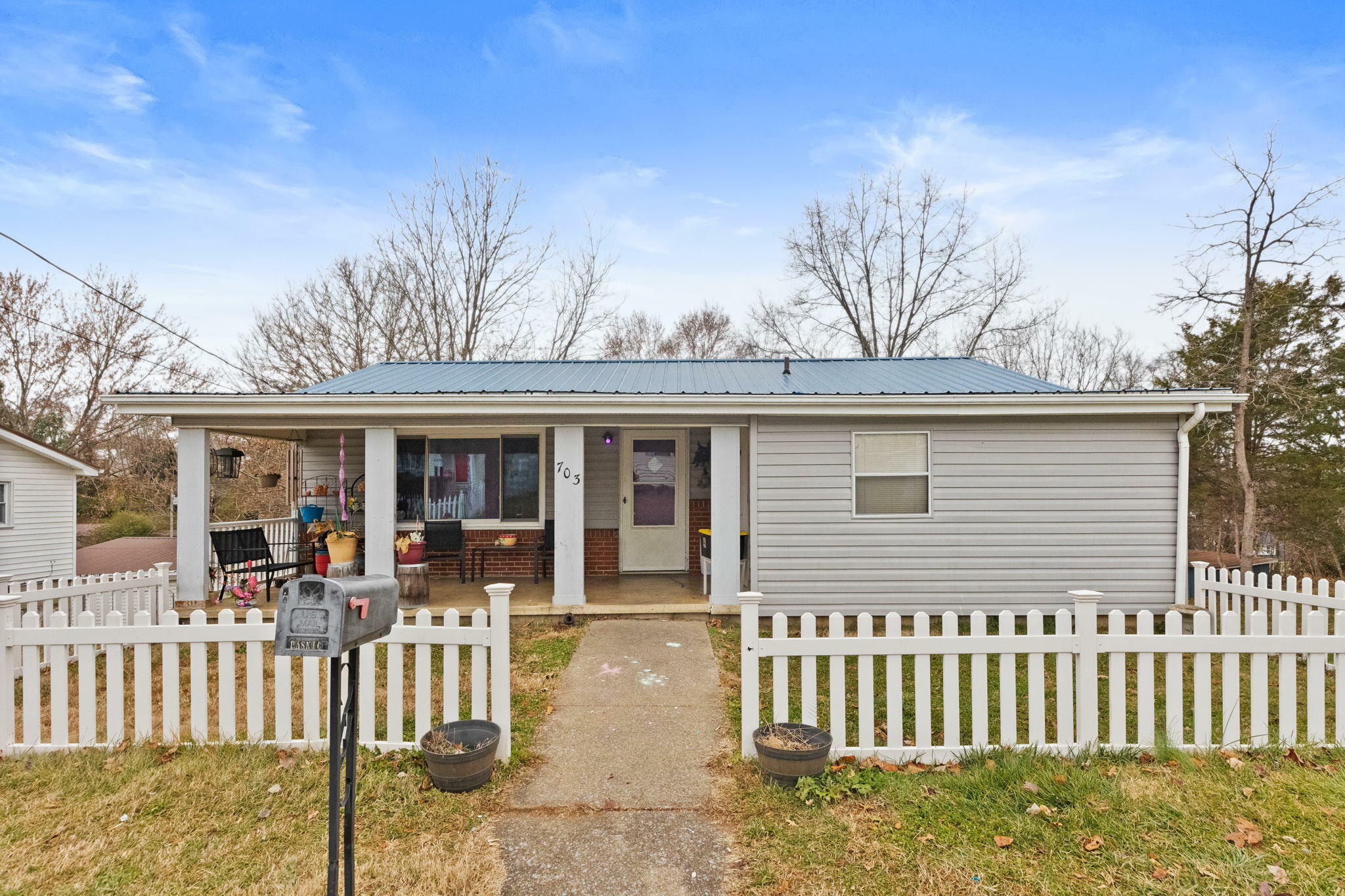 Property Photo:  703 Holston Avenue  TN 37643 