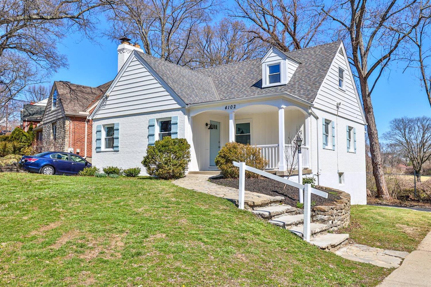 4102 Paxton Woods Dr  Cincinnati OH 45209 photo