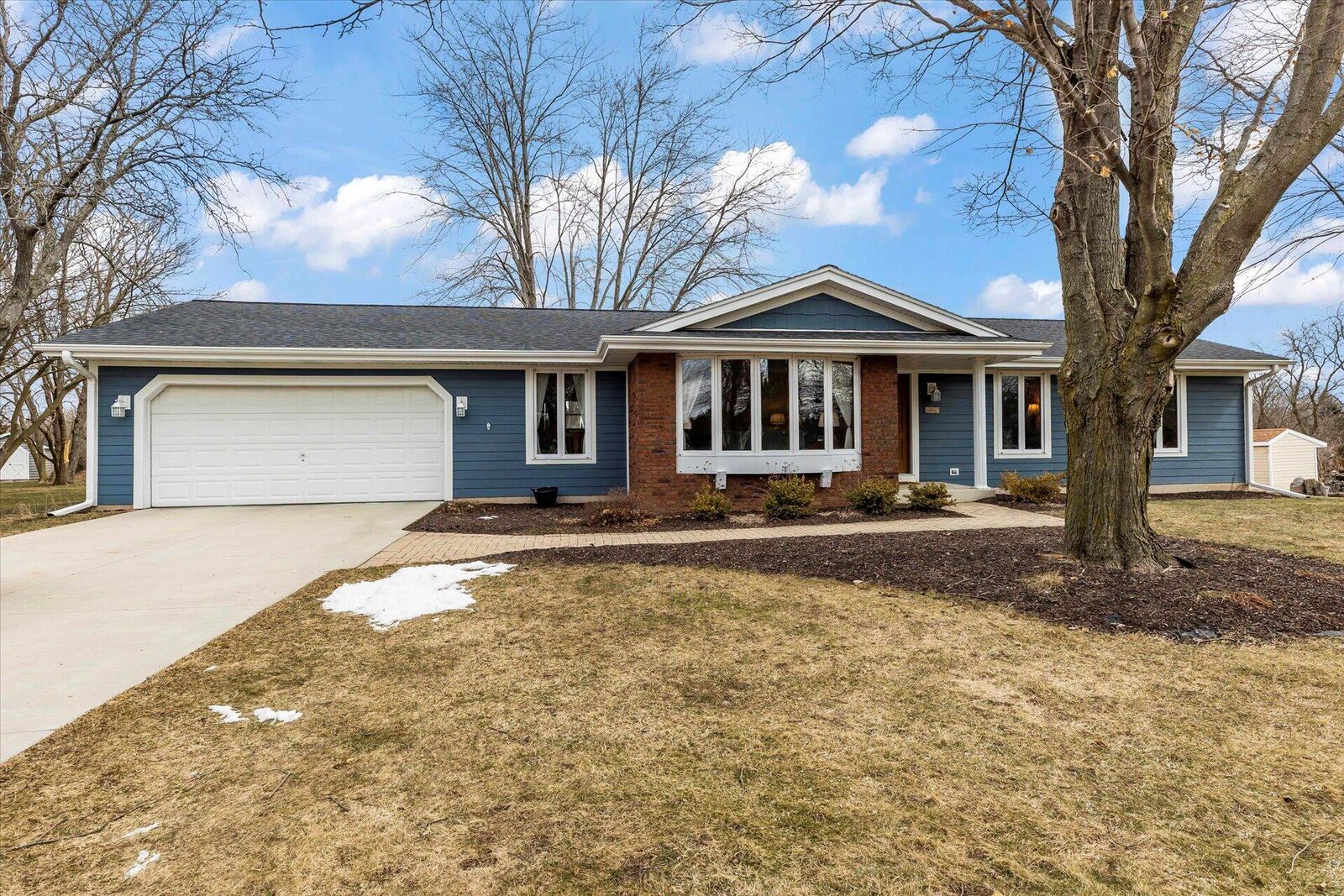 Property Photo: W5684 Sunset Ridge Dr WI 53184